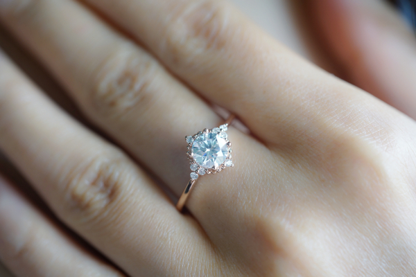 Things You Need To Know About Moissanite Rings Before Getting One0